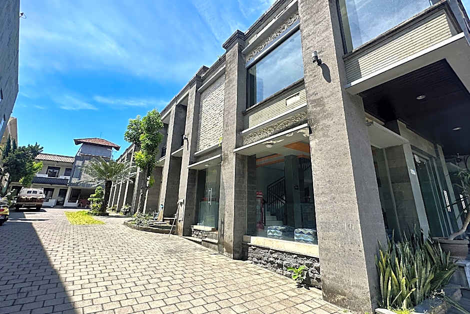 HOTEL WARTA SARI