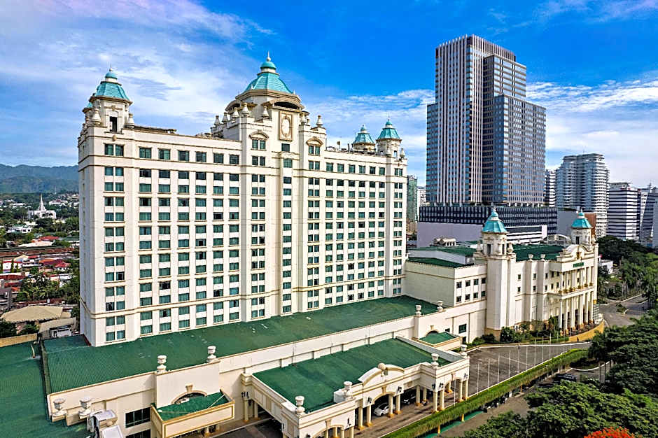 Waterfront Cebu City Hotel & Casino