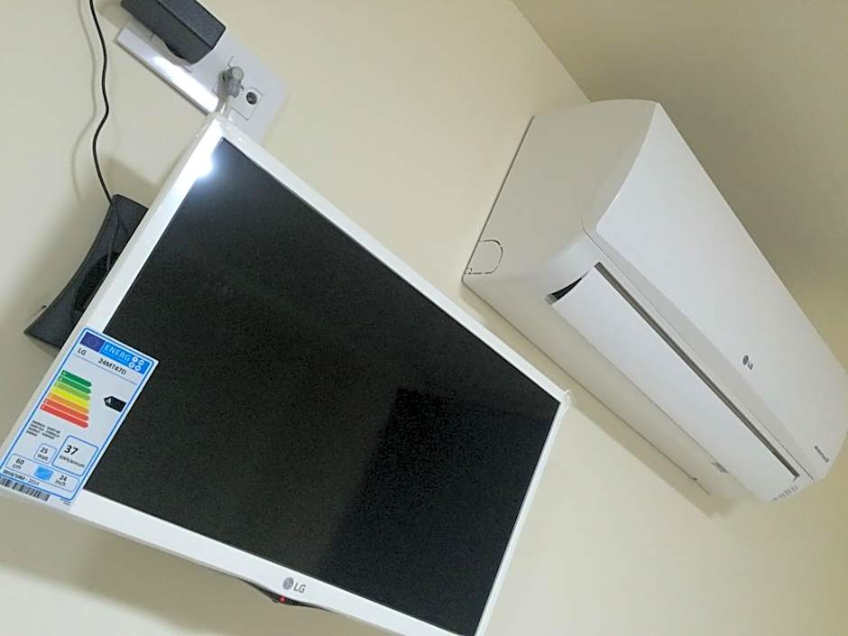 Europa House Village