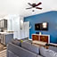 Quaint 2BD2B Condo* Fully Furnished*Amazing Patio*