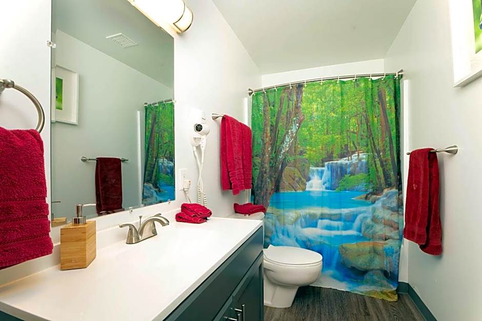 Renu Denver - Relax, Revive, Renew