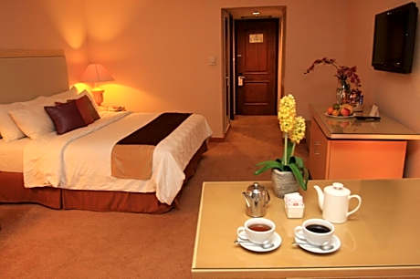 King Suite