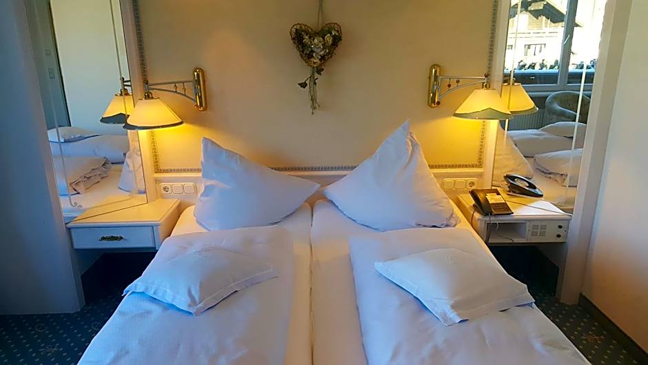 Ski- und Aktivhotel Almhof Rupp