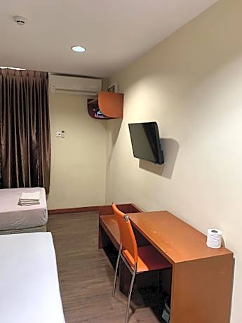 New Grand Hotel