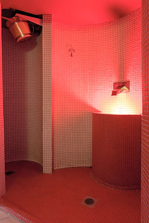 Sovereign Beach Hotel