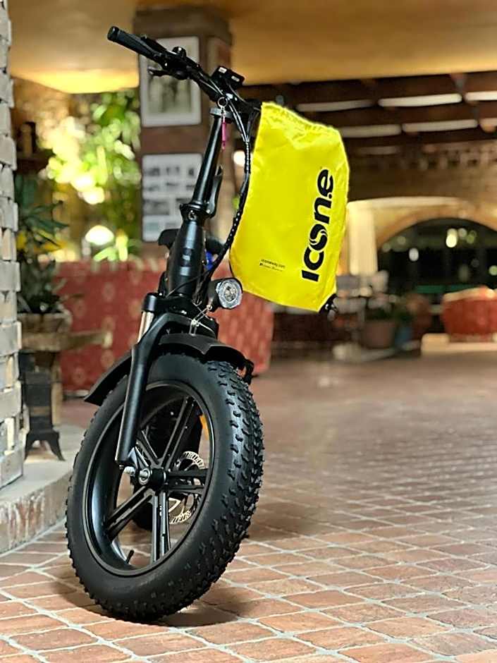 Casanova - Panoramic Rooms and Suites