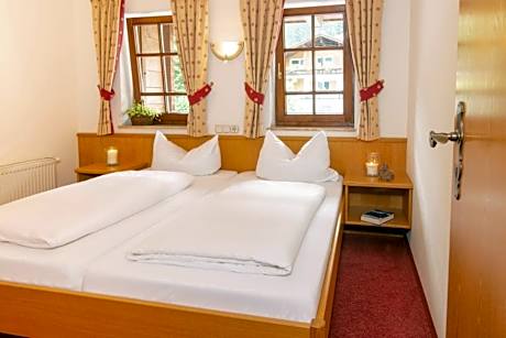 Classic Double Room - Annex