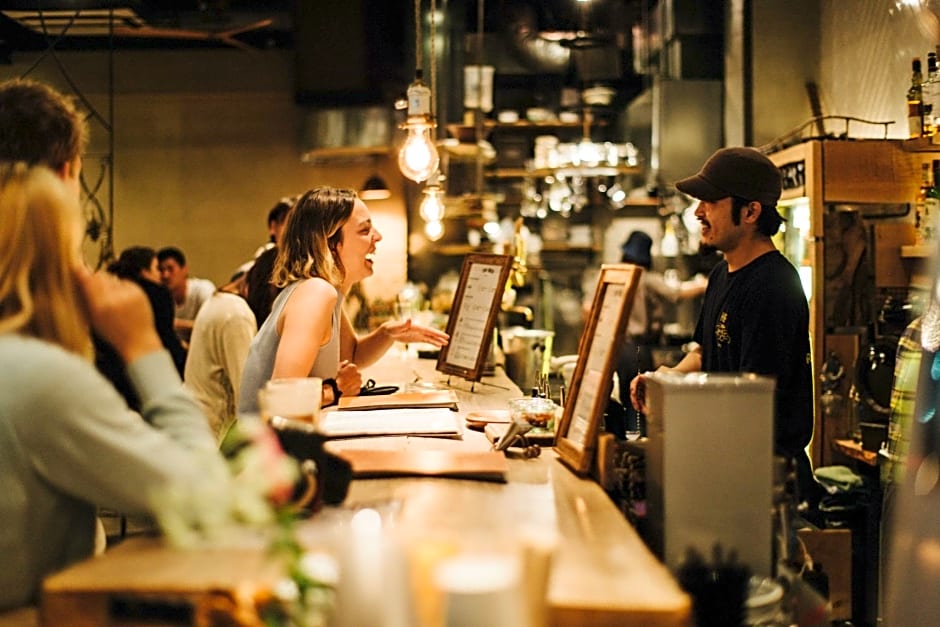 Len Kyoto Kawaramachi Hostel Cafe & Bar