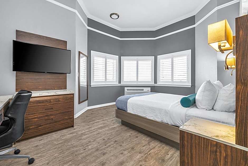 Inn At Rockaway
