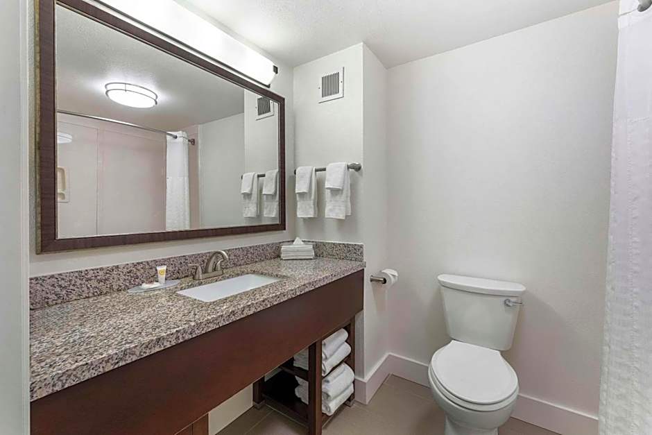 Comfort Suites Tulare Sequoia Gateway