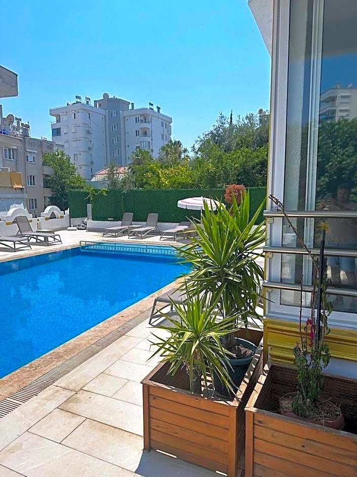 LARA OLYMPOS PANSIYON