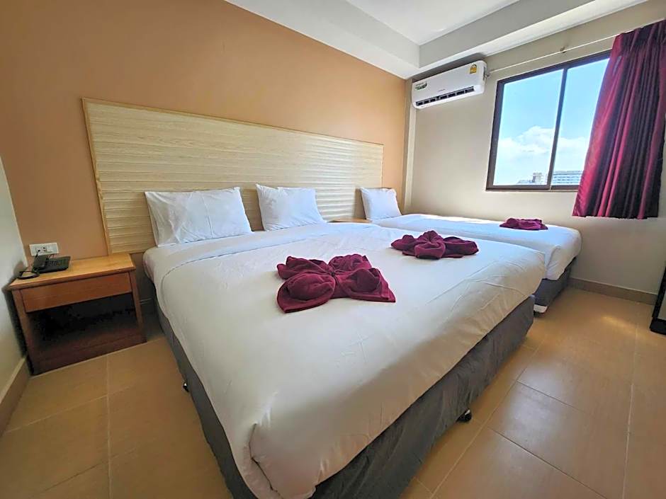 White Rose​ Hotel​ II​