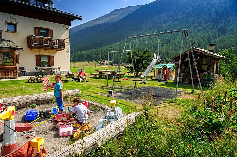 Art Apartments Casa Lapis