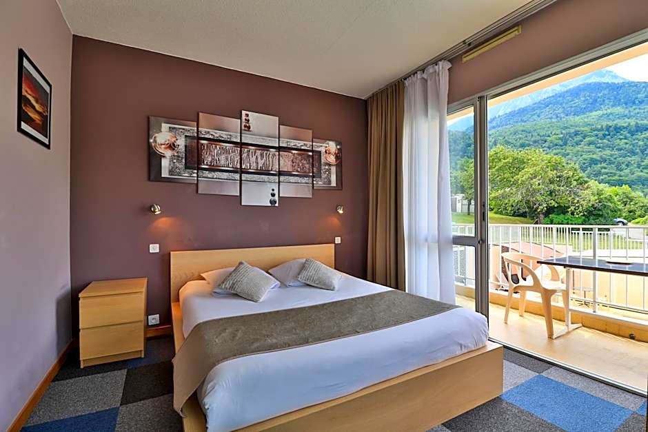 Hôtel Les Flots Bleus