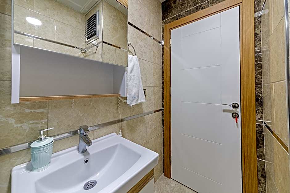 Royal Babil Suite