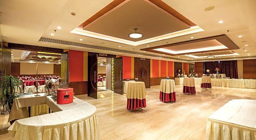 Express Inn The Business Luxury Hotel