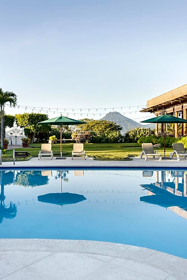 Porta Hotel Del Lago