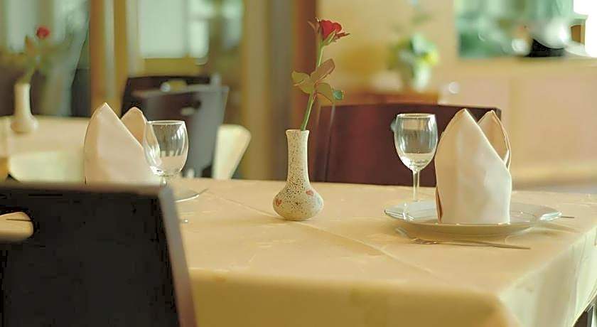 Western Grand Hotel Ratchaburi