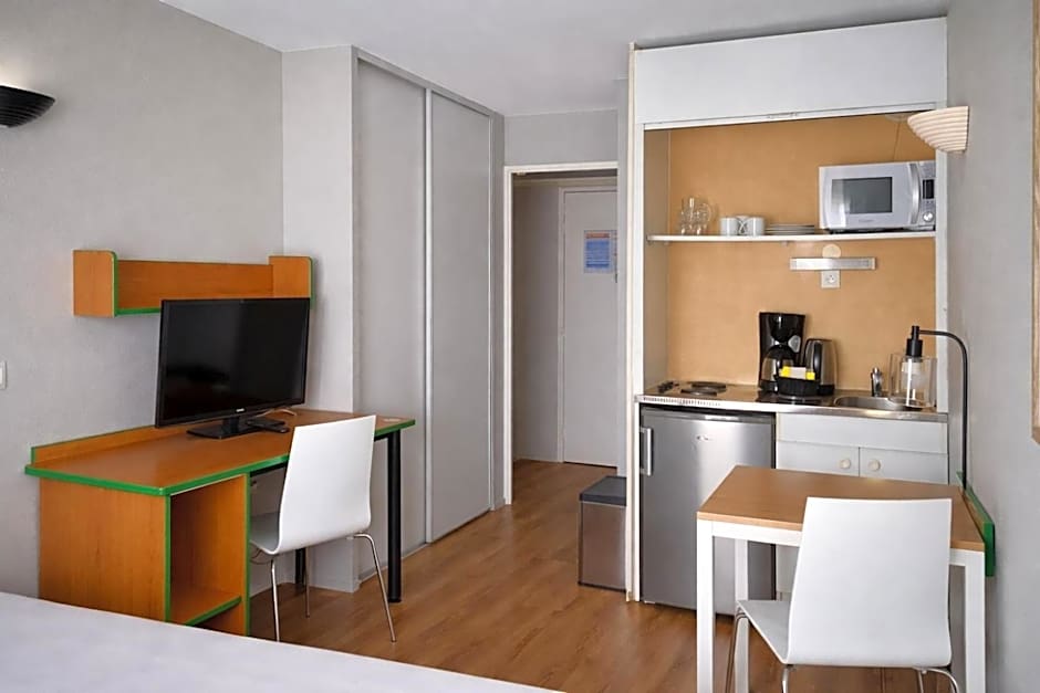 Aparthotel Adagio Access Paris Maisons-Alfort