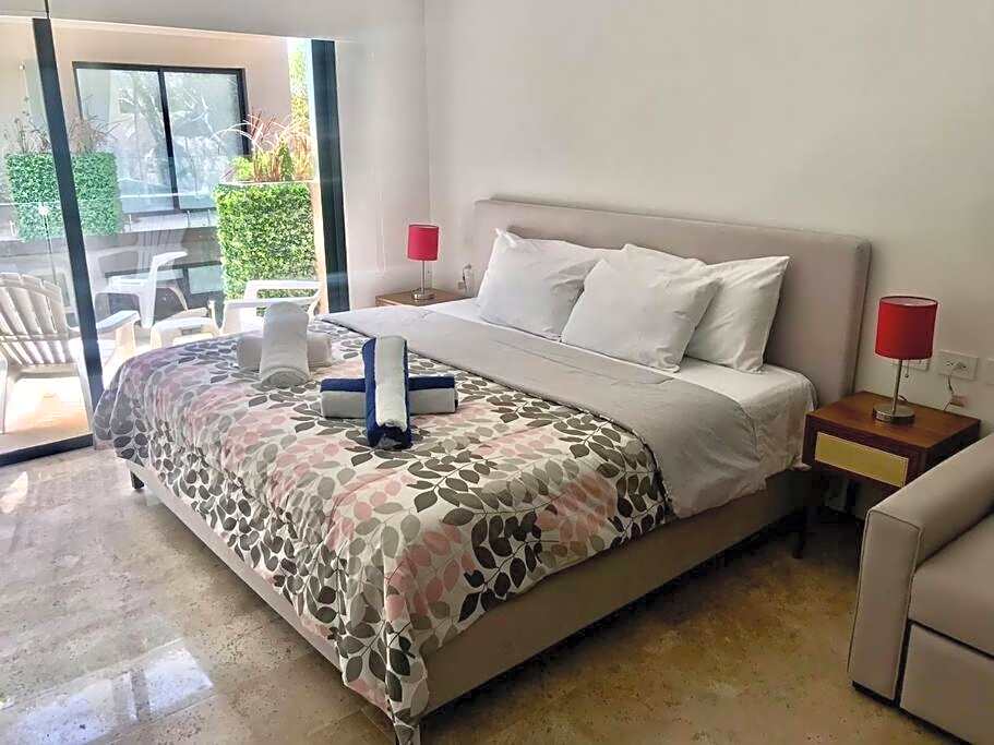 218 Stylish Studio Delux Condo Fast Wifi