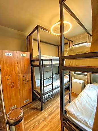 Dormitory with Single Bed - Female Only