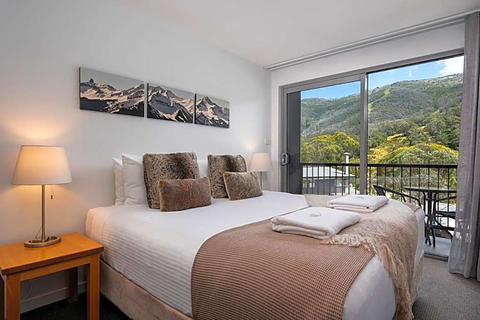 Snowgoose Apartments