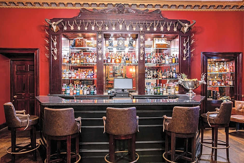 Melville Castle Hotel