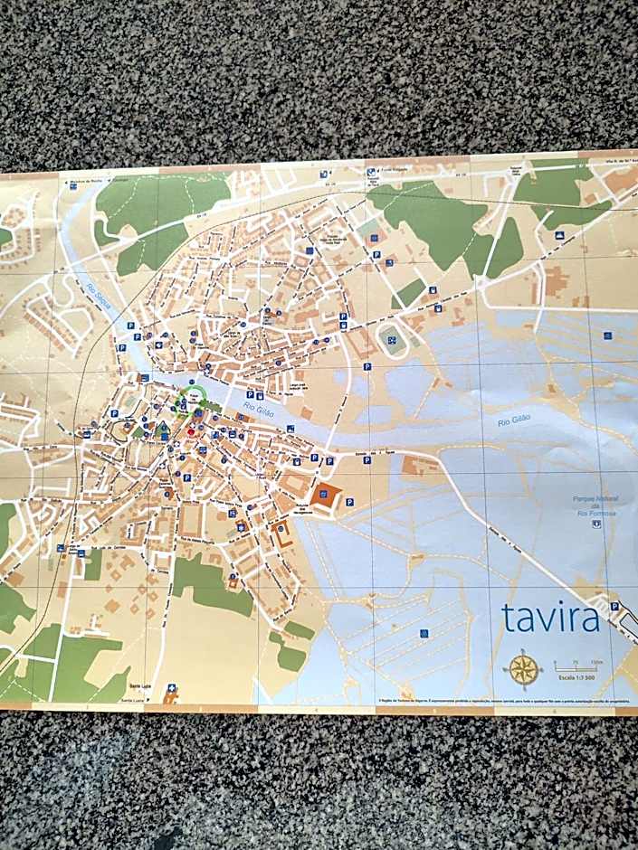 Tavira Townhome with private Garden