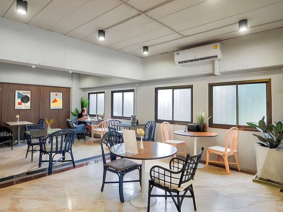 Saffron Hill Minburi