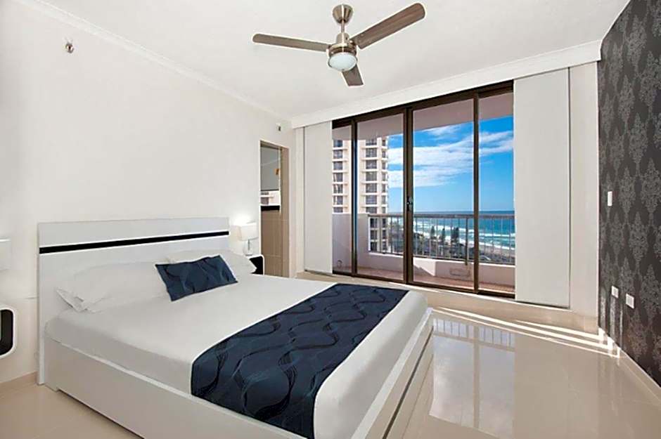 Surfers International Apartments