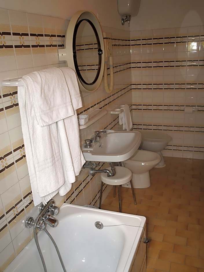 Hotel Paradiso