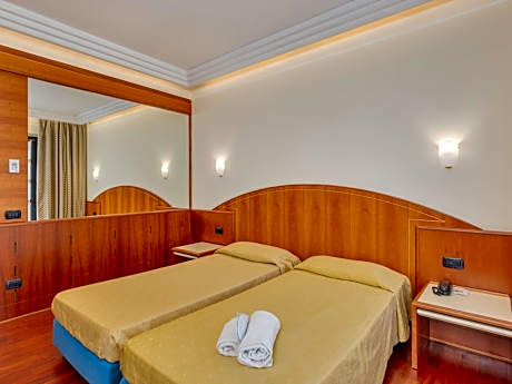Twin Room - Disability Access