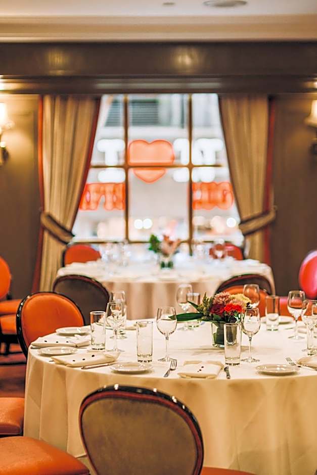 The Michelangelo Hotel