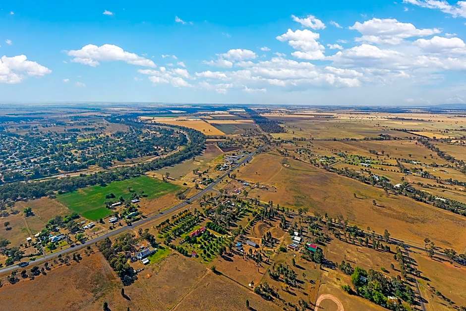 Castlereagh Motor Inn