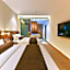 James Joyce Coffetel Shijiazhuang the Mixc Jinyuan Tower Airport Bus
