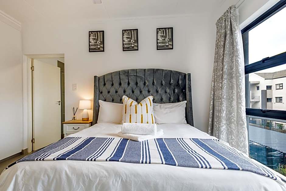 Spacious Ballito Village Apartment