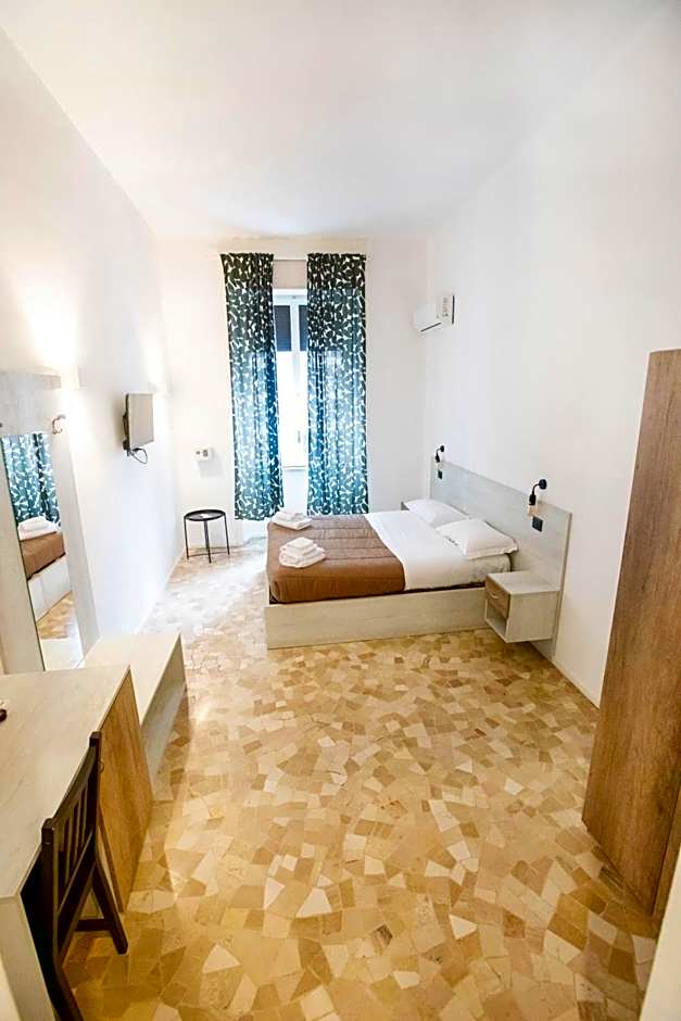 Hall inn B&B in Center