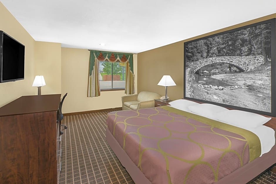 Super 8 by Wyndham Webster City IA