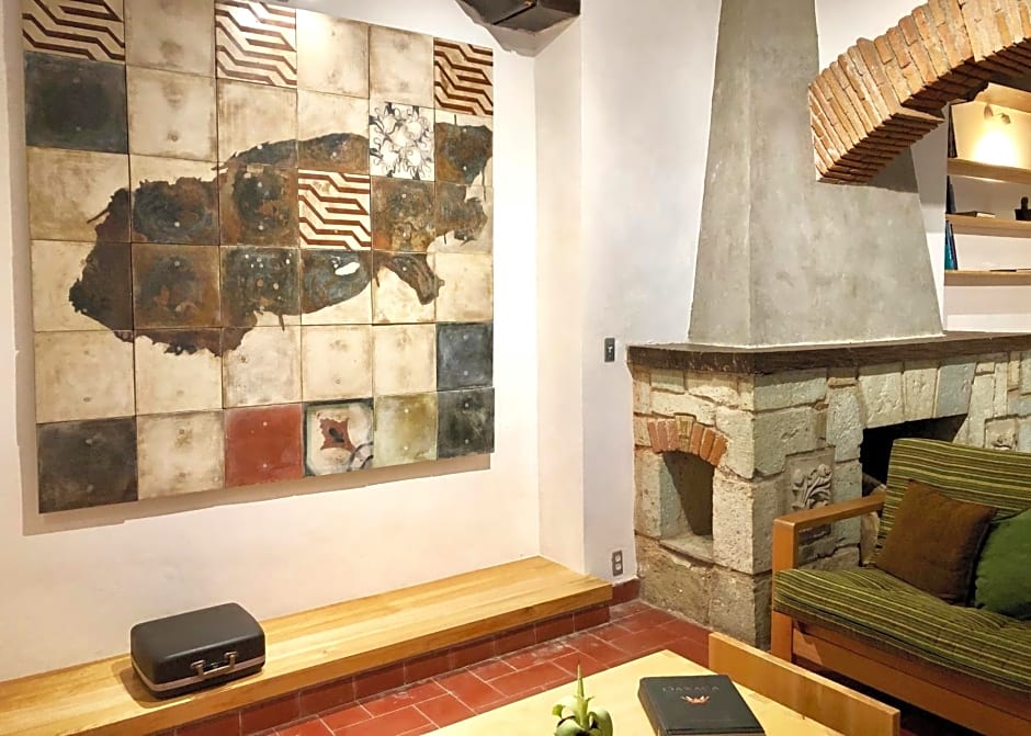 Agrado Guest House