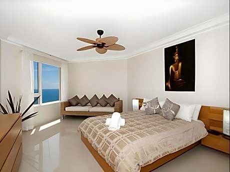 Premier Two-Bedroom Apartment with Ocean View