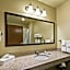 Cobblestone Hotel & Suites Pulaski/Green Bay