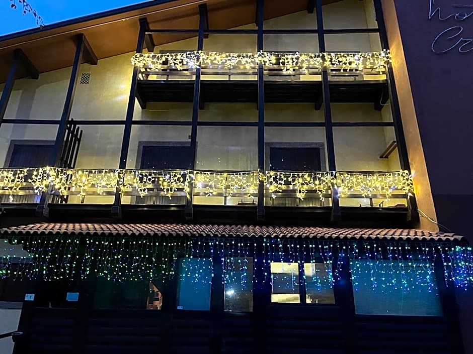 Cristall Hotel