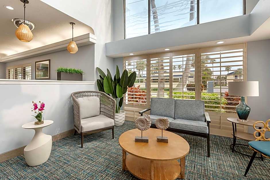 Best Western Ocean Beach Hotel & Suites