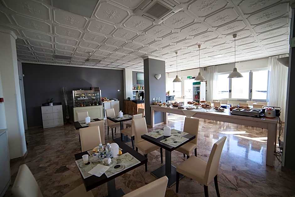 Riviera Mare Beach Life Hotel