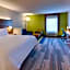 Holiday Inn Express & Suites Atlanta Perimeter Mall Hotel By IHG