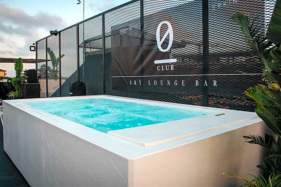 Etrus - Boutique Room & Rooftop