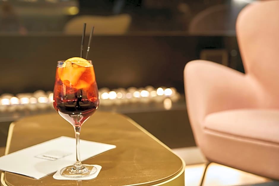 Grand Plaza Hotel & Wellness