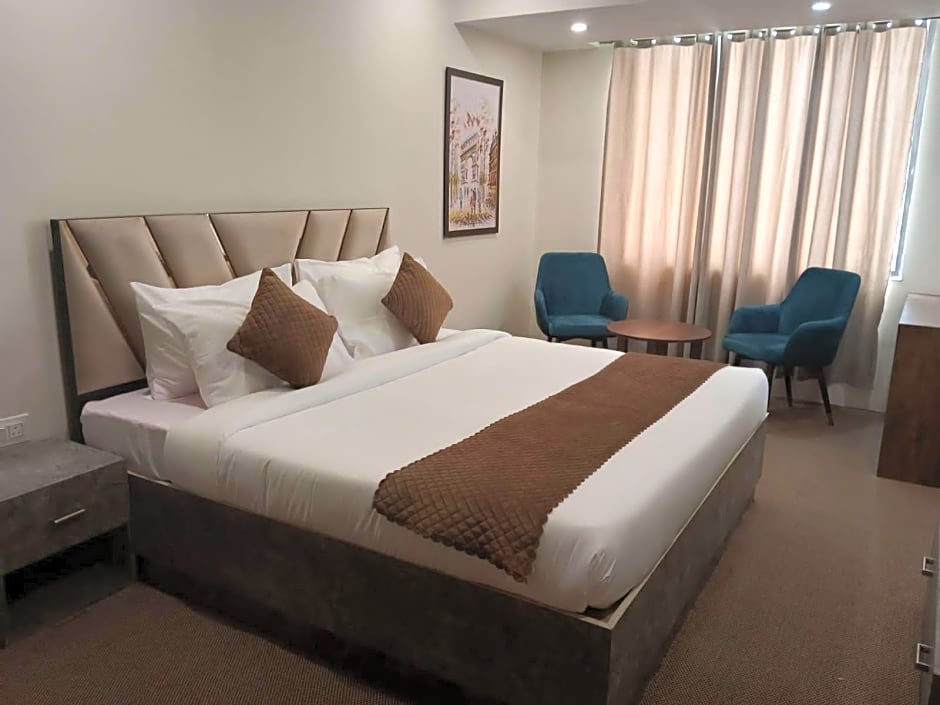 NAT GRAND REGENCY LUDHIANA