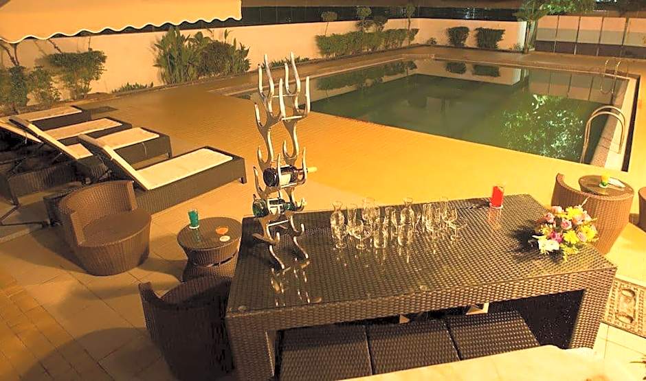 Golden Tulip Udaipur