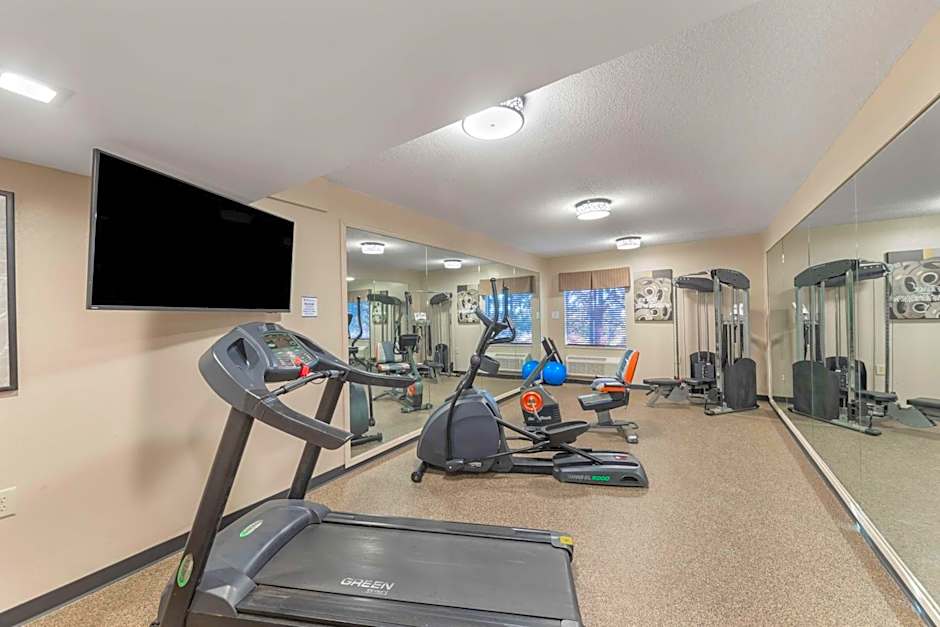 Best Western Plus Russellville Hotel and Suites